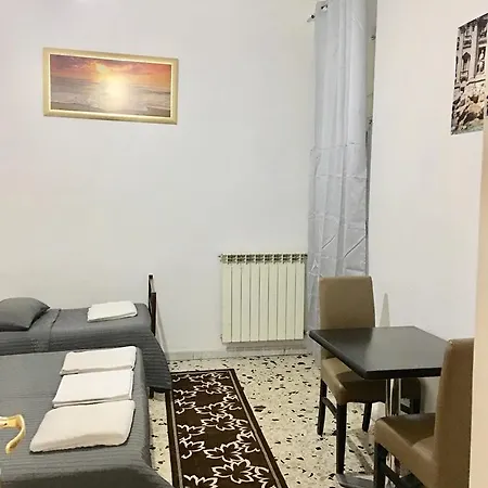 Hostel New Golden House *
