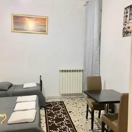 New Golden House 旅馆